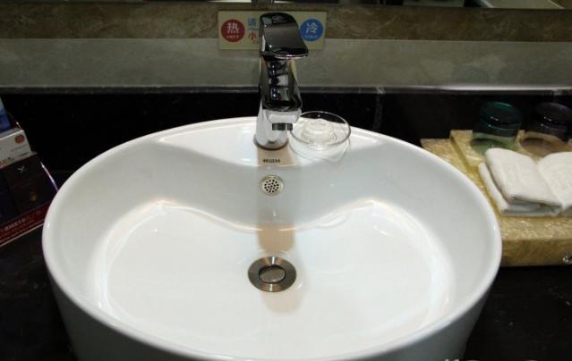 Jinan Yue Ming Xuan Hotel Extérieur photo
